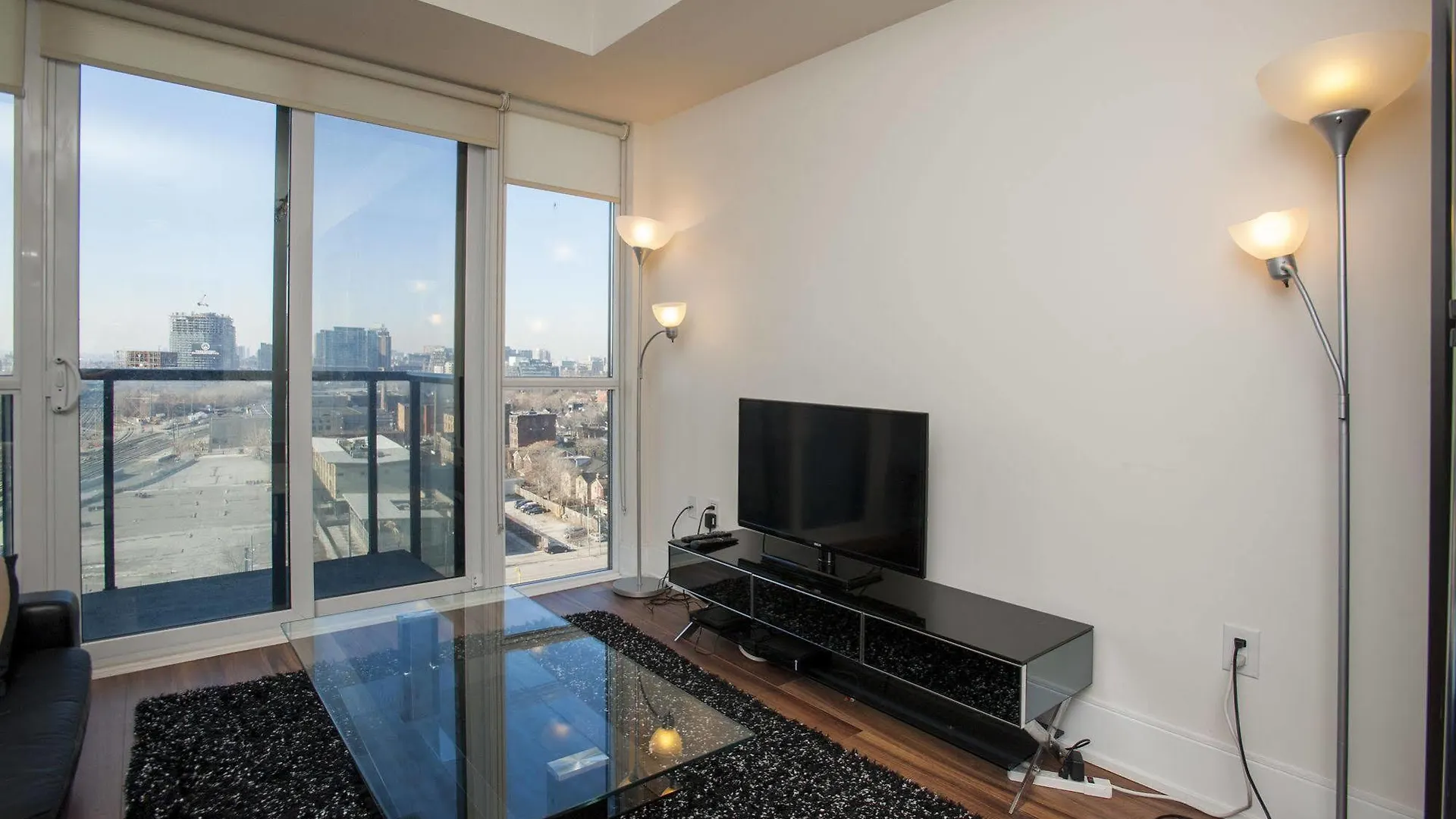 Life Suites Luxury Downtown Condos Toronto Hotel