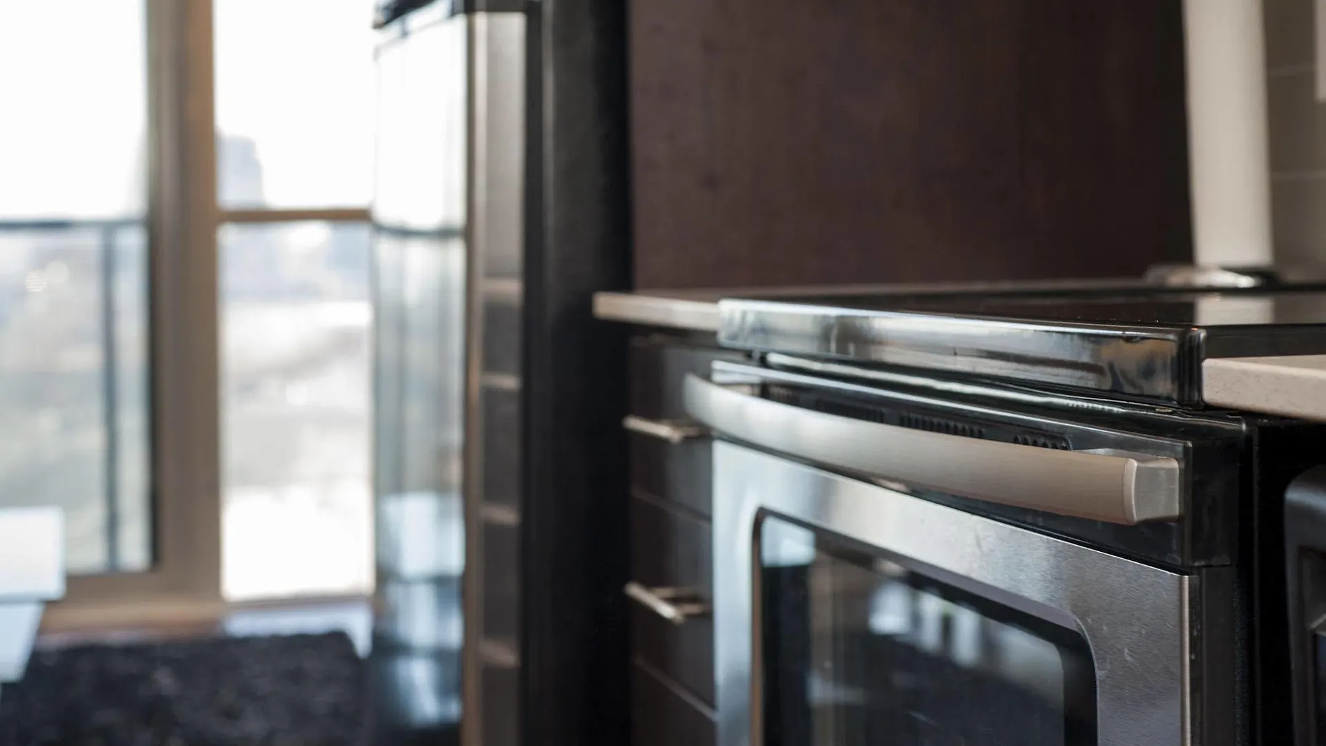 Life Suites Luxury Downtown Condos Toronto 3*,