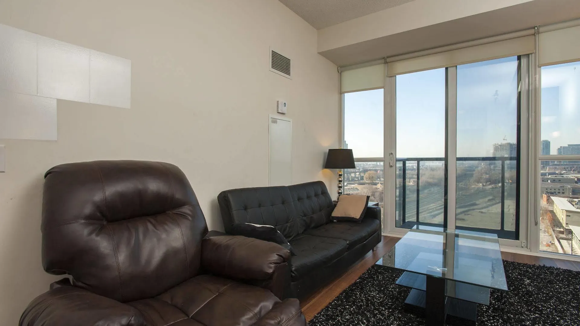 *** Hotel Life Suites Luxury Downtown Condos Toronto Canada