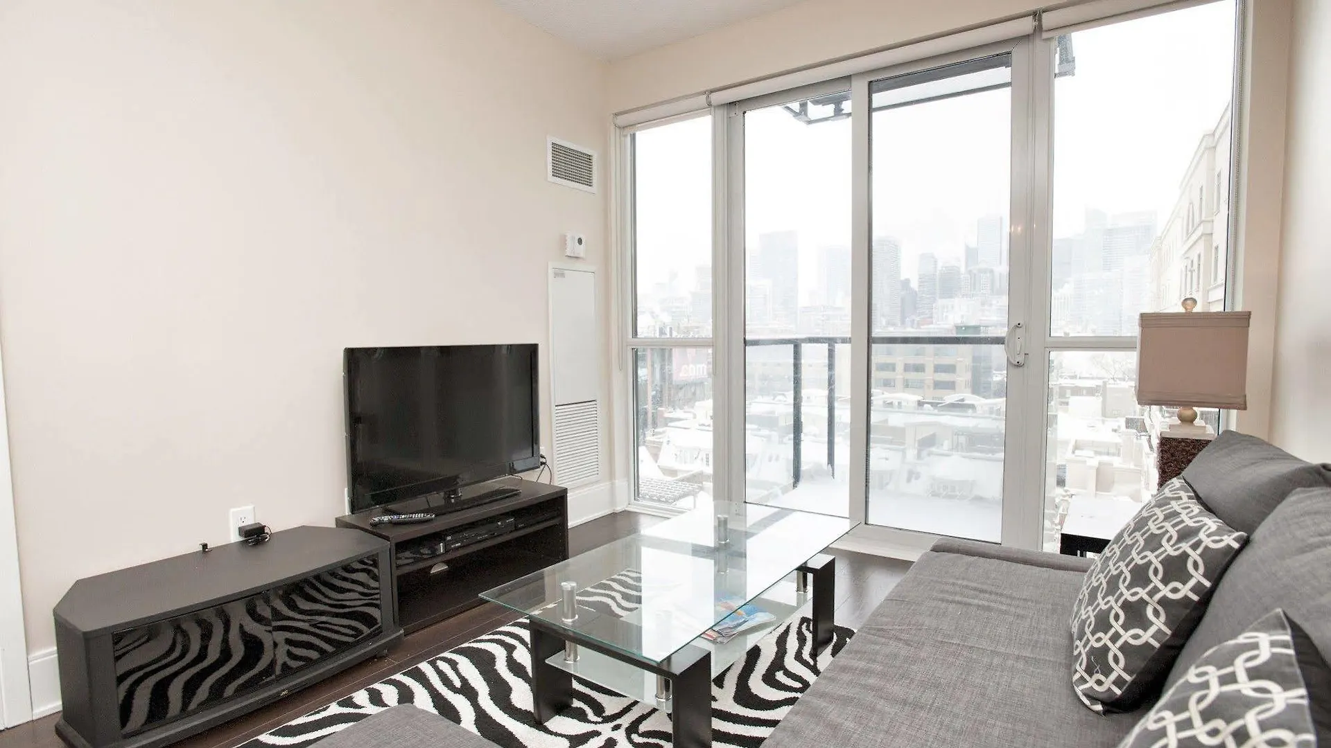 Hotel Life Suites Luxury Downtown Condos Toronto